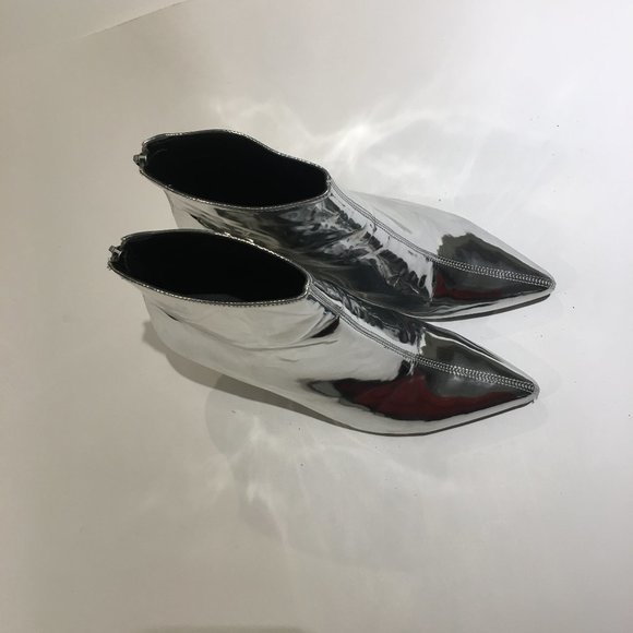 Urban Outfitter Mirror Finish Heels - Picture 6 of 9